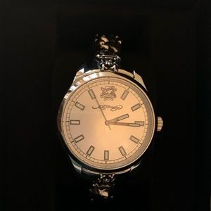 Ed hardy watch with stainless steel watch band